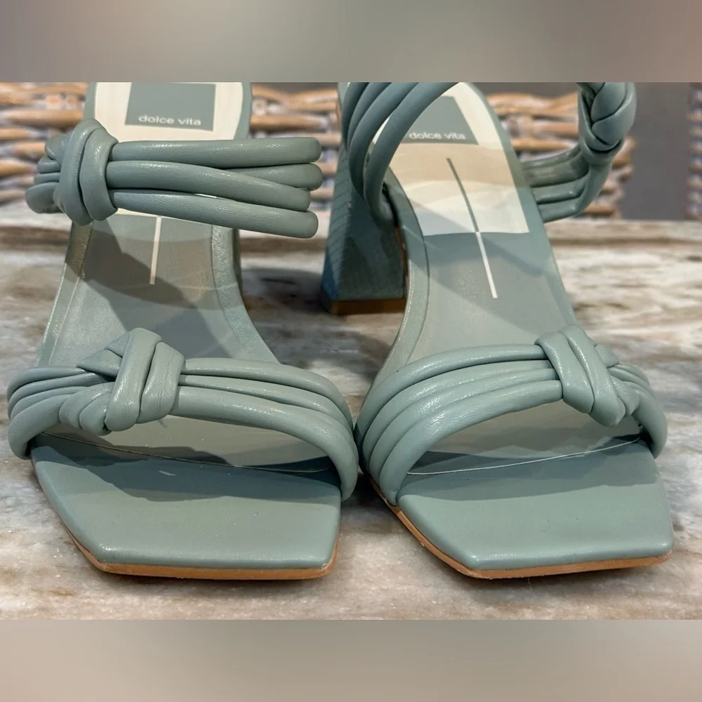 Women’s DOLCE VITA Pama Slip On Squared Open Toe Block Heeled Dress Sandals-Sz 9